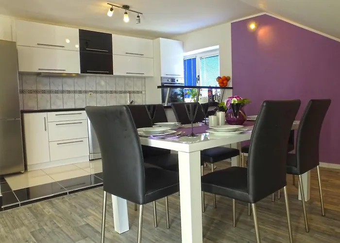 Apartment Lorena * Sibenik