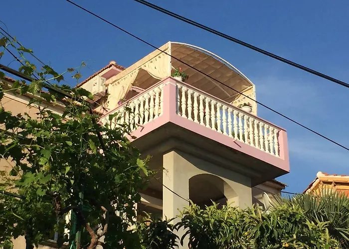 Apartman Apartment Lorena *