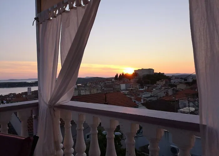 Apartment Lorena * Sibenik